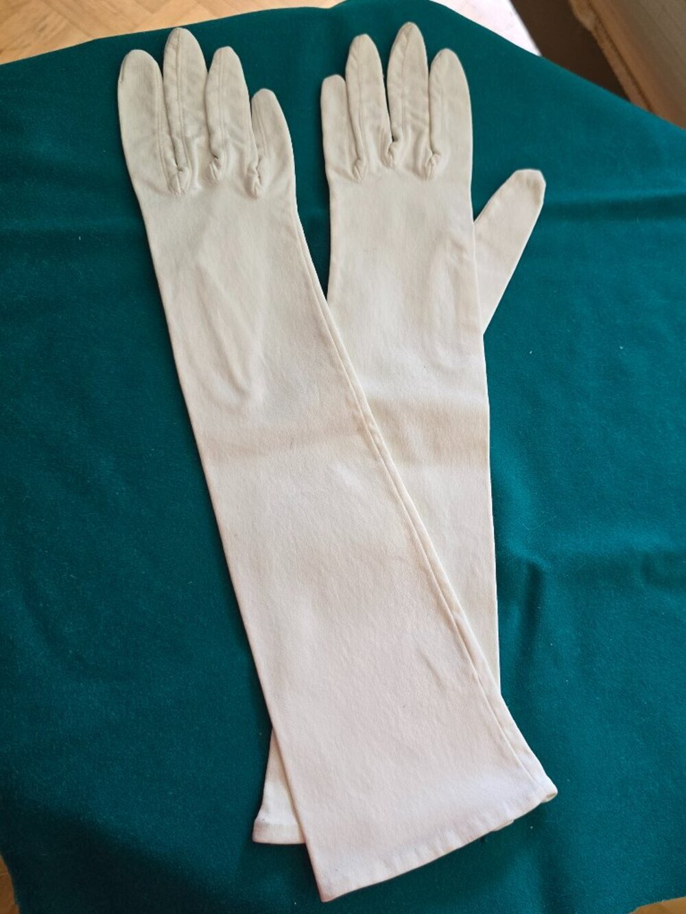 Vintage Opera Length, Long Cream Nylon Gloves, Size 6, Made in Canada!